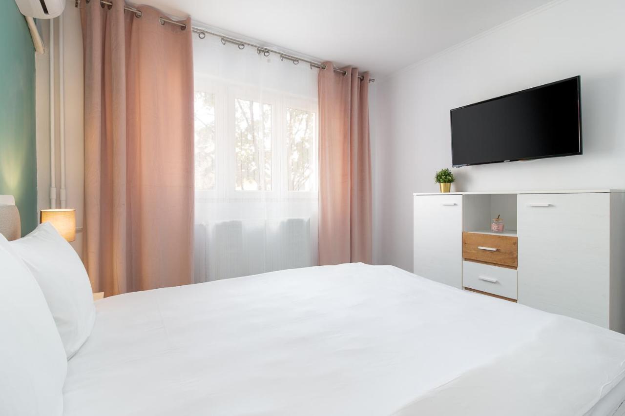 Decebal Flat Appartement Oradea Buitenkant foto